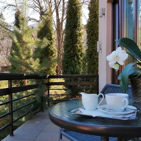 Πανσιόν Greenhill