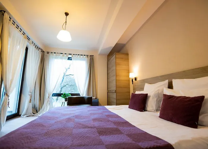 Guest house Greenhill 4*