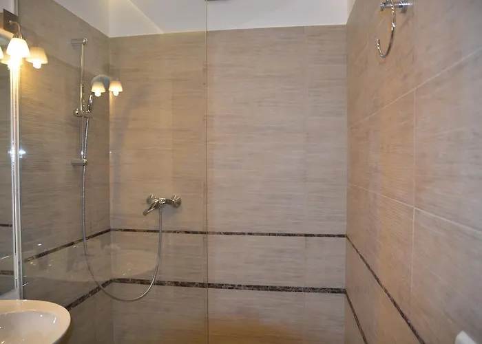 Greenhill Guest house 4*